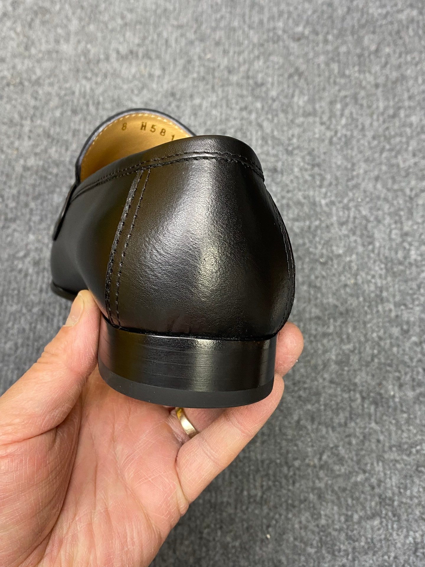 Gucci-153Shoes