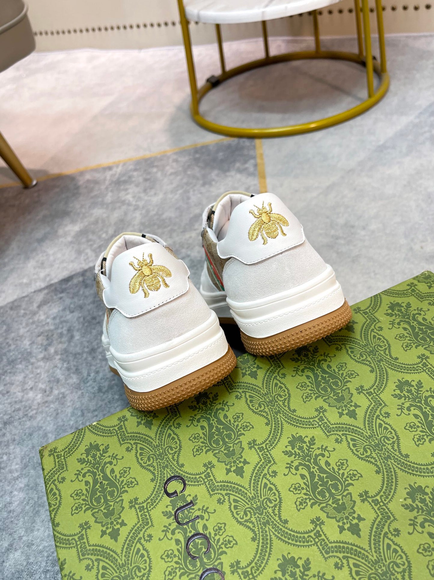 Gucci-183Shoes