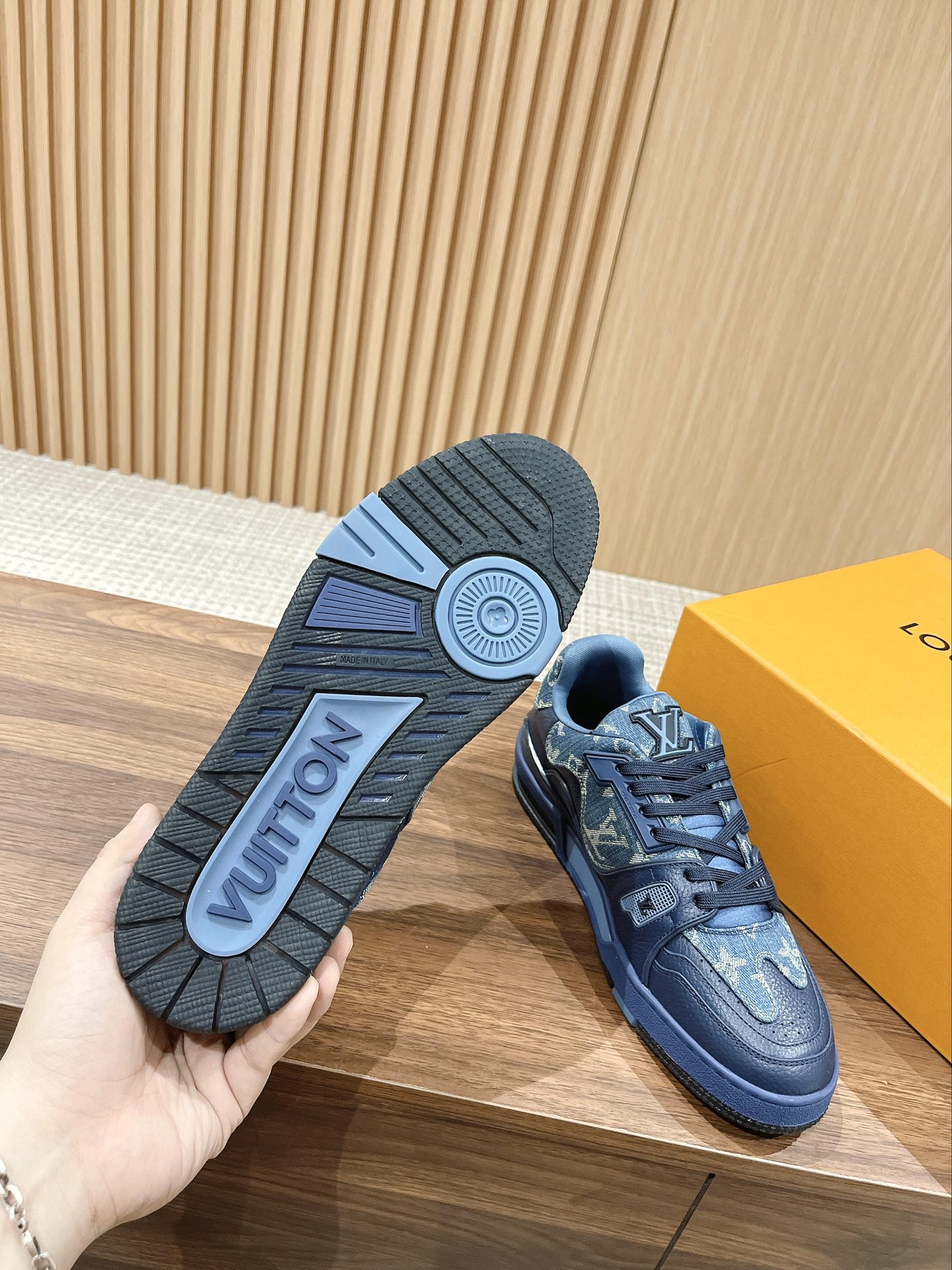 LV-026shoes