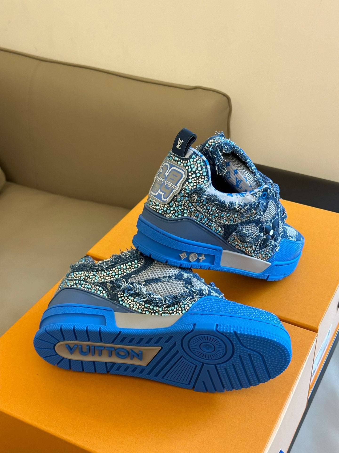 LV-057shoes