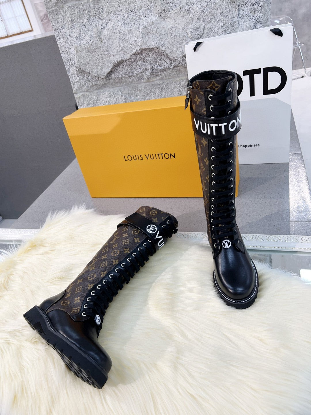 LV-095shoes