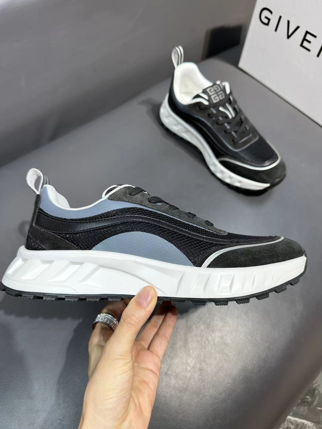 GIVENCHY 088-shoes