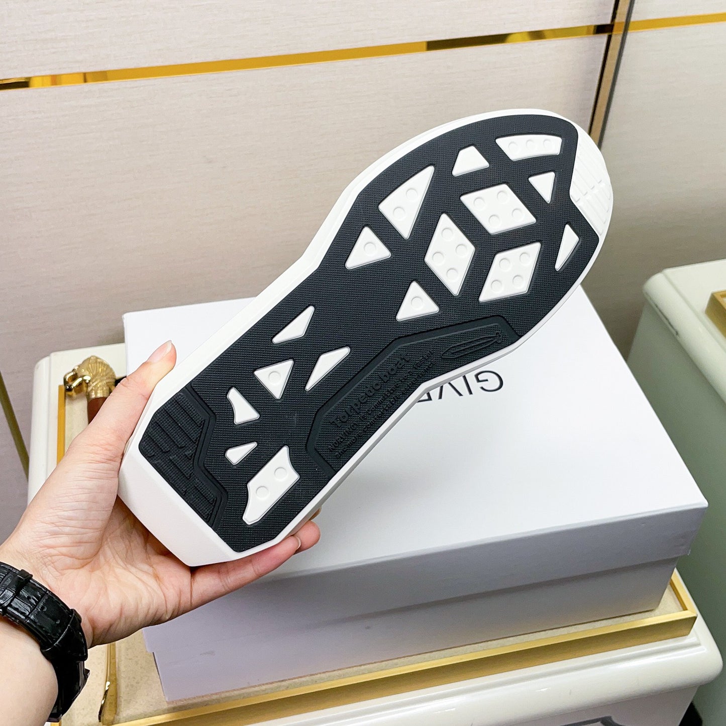 GIVENCHY 100-shoes