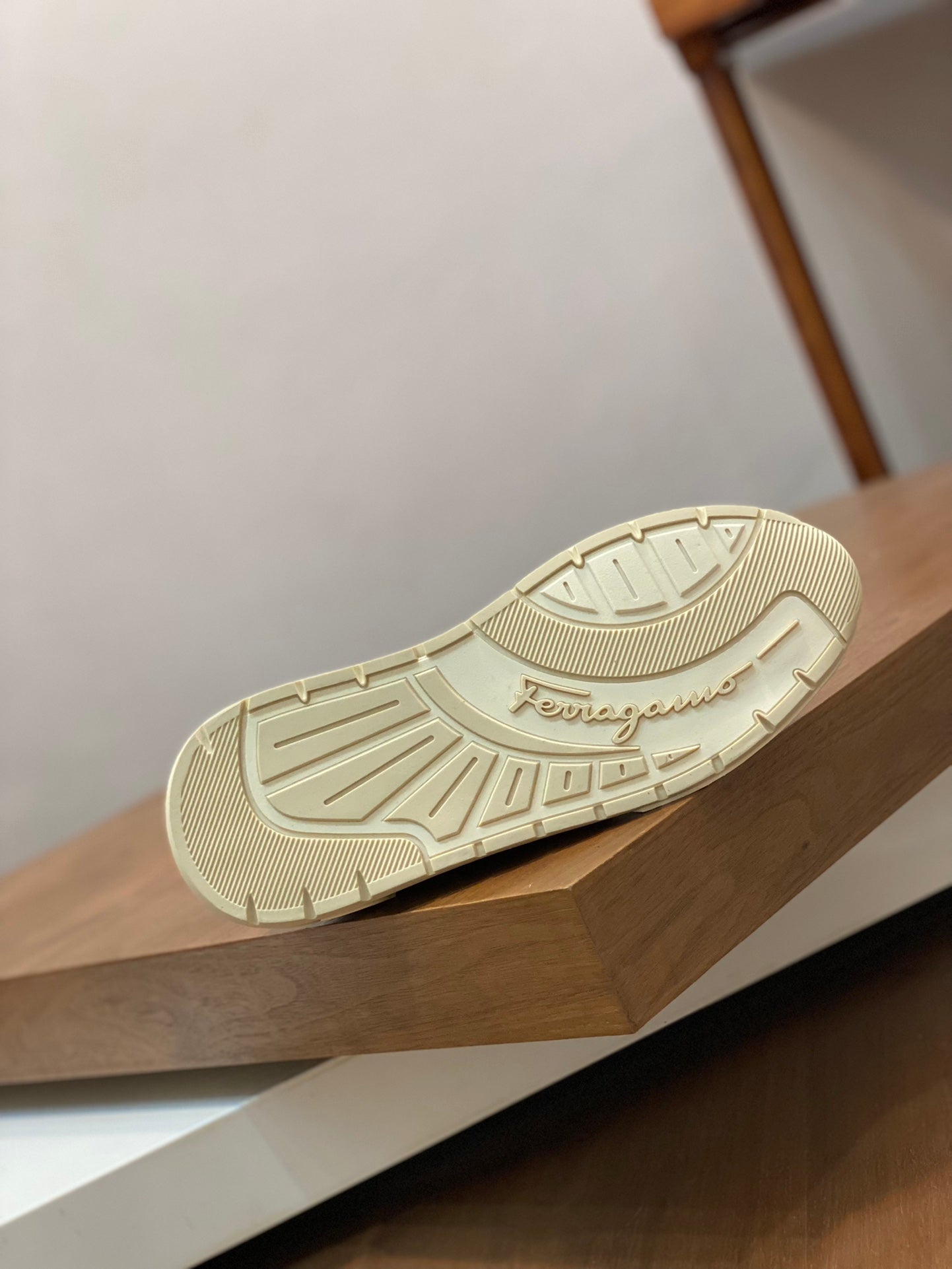 Ferragamo-025Shoes