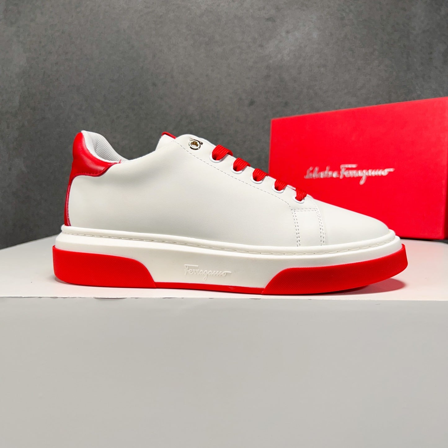 Ferragamo-034Shoes