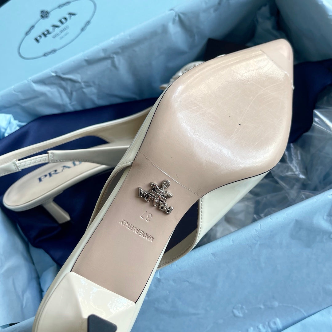 PRADA-060Shoes