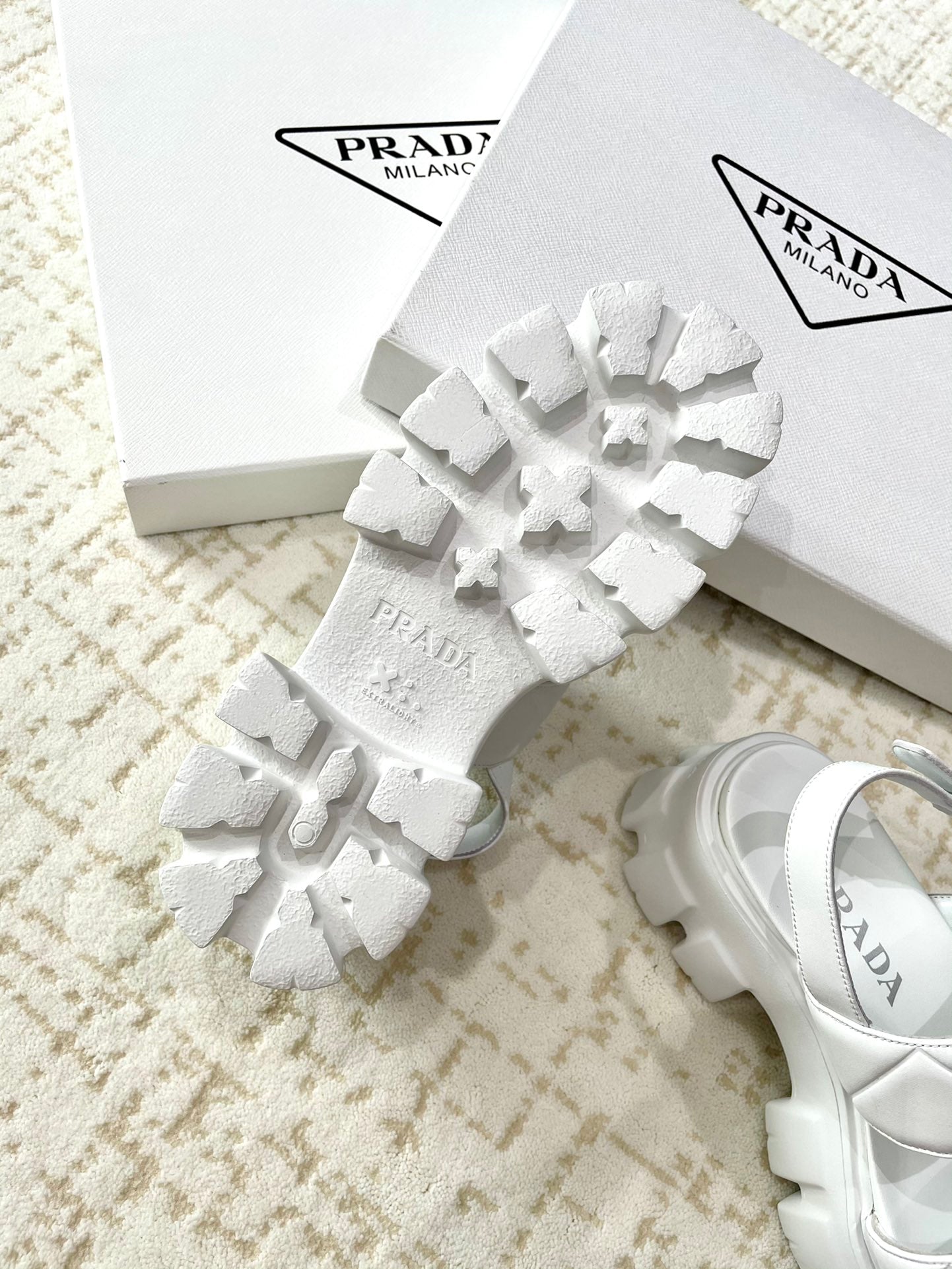 PRADA-087Shoes