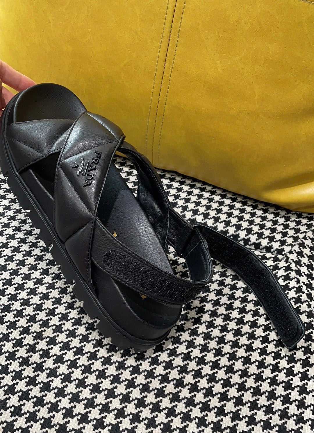 PRADA-088Shoes
