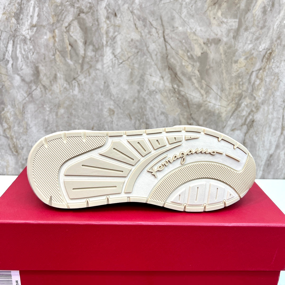 Ferragamo-053Shoes
