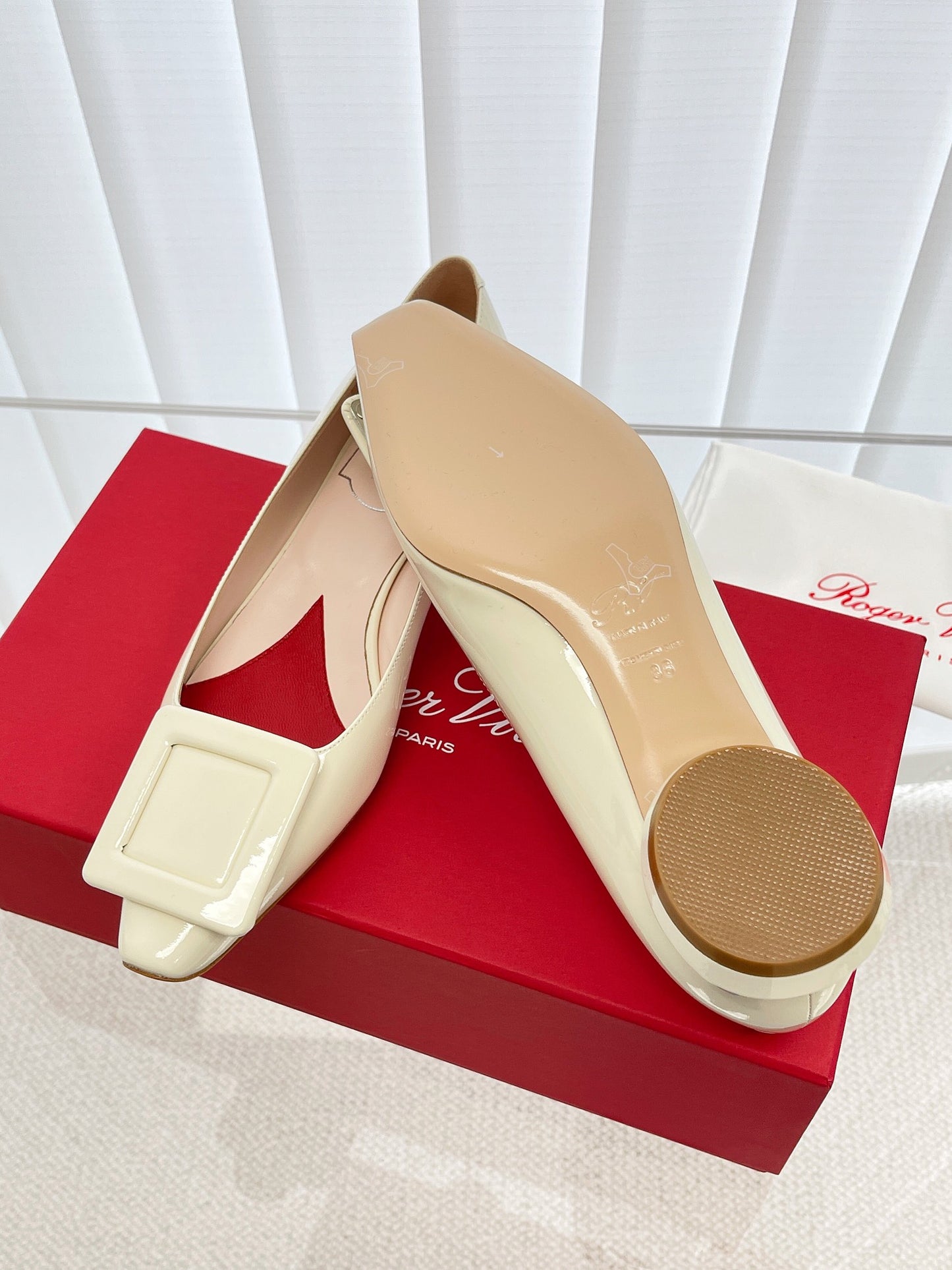 RV-041Shoes