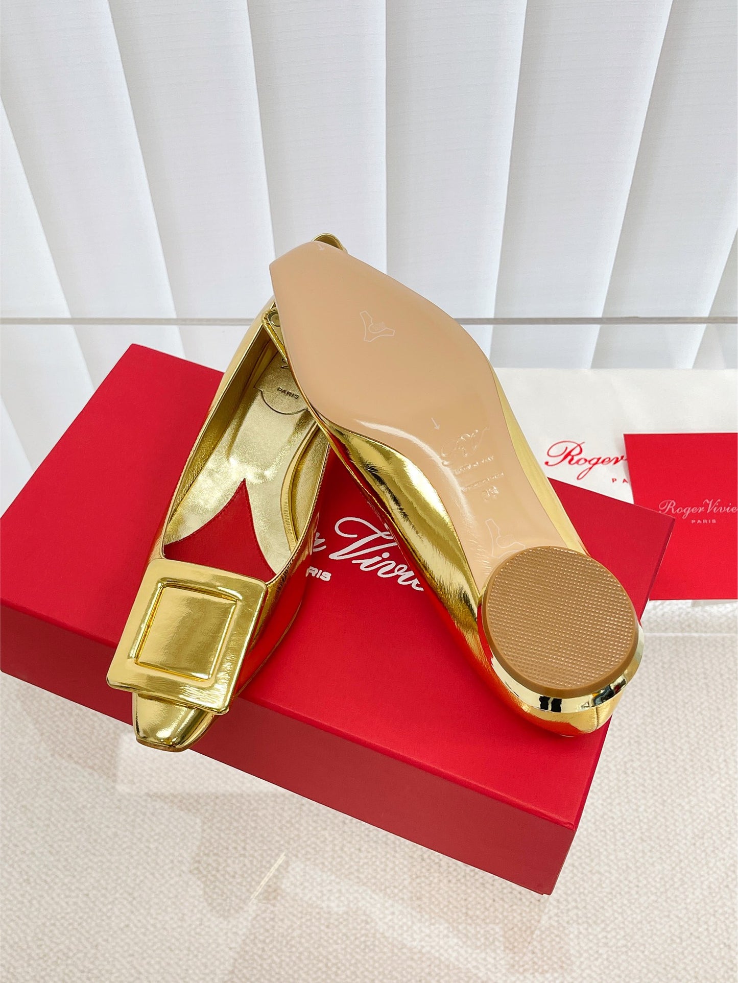 RV-043Shoes