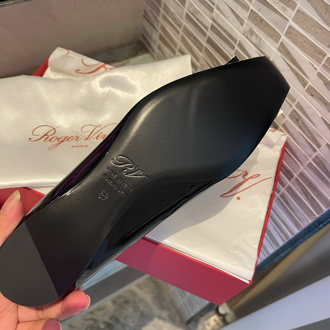 RV-046Shoes