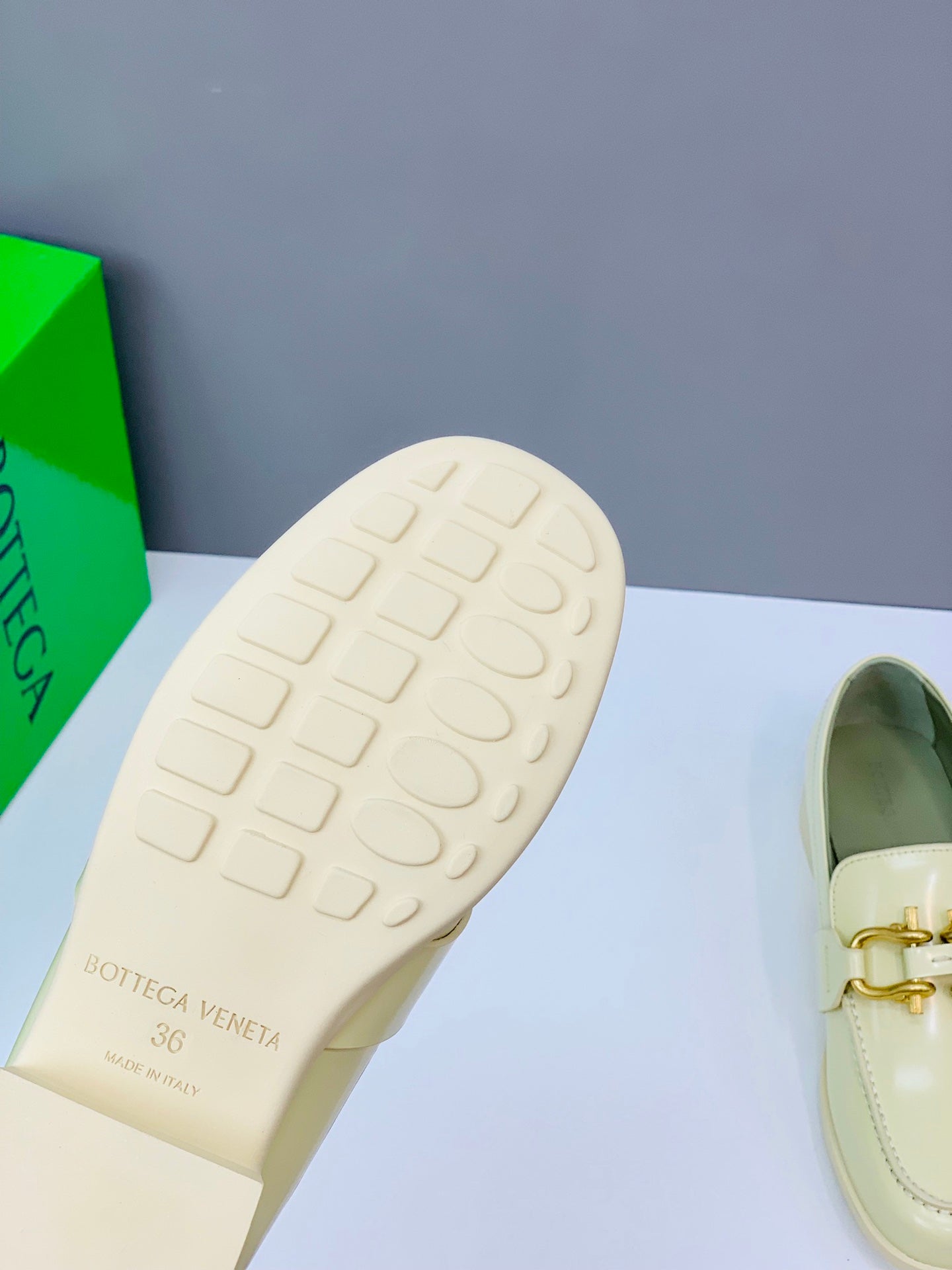 BV-094Shoes
