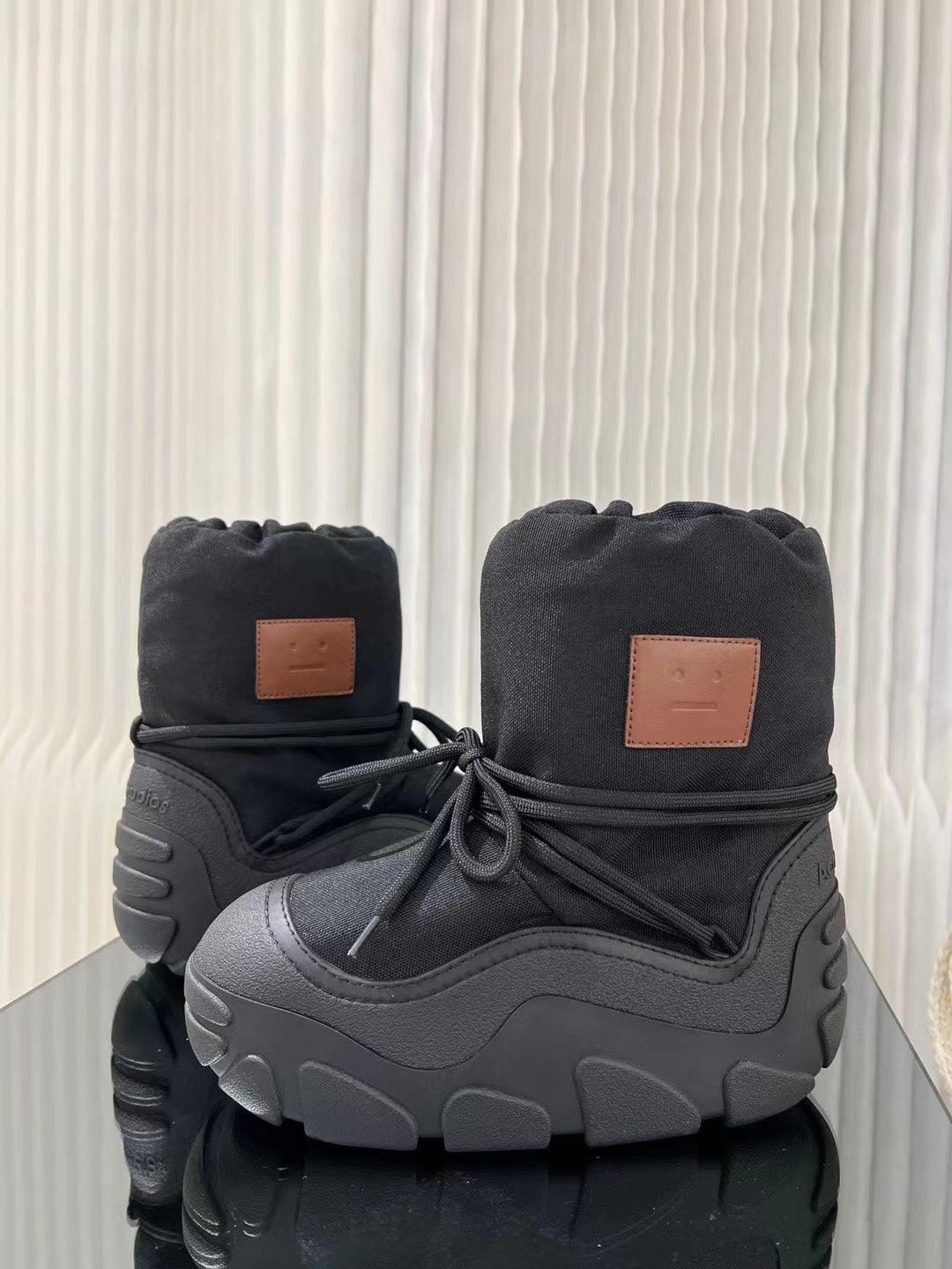 AcneStudios-003Shoes