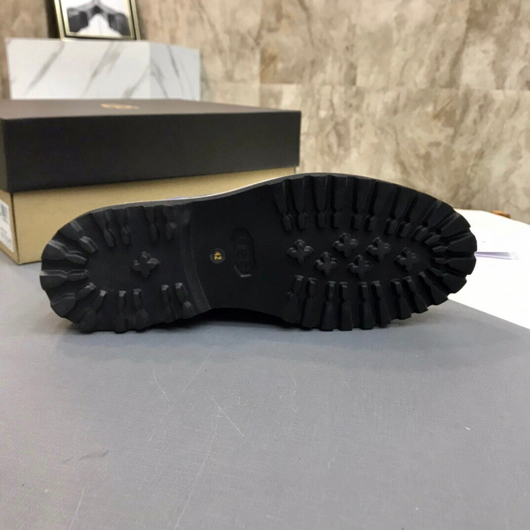 UGG-055Shoes