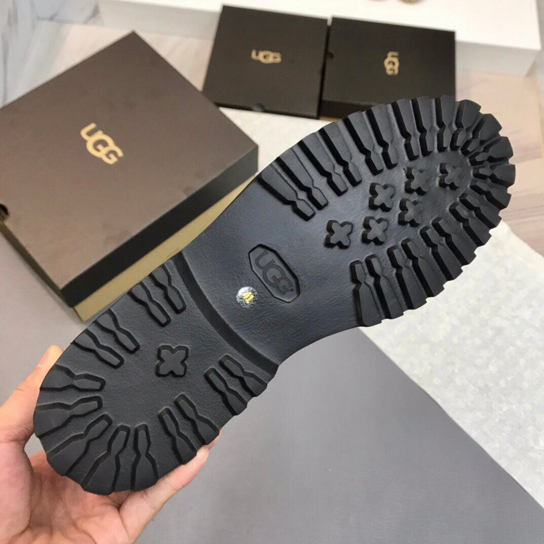 UGG-064Shoes
