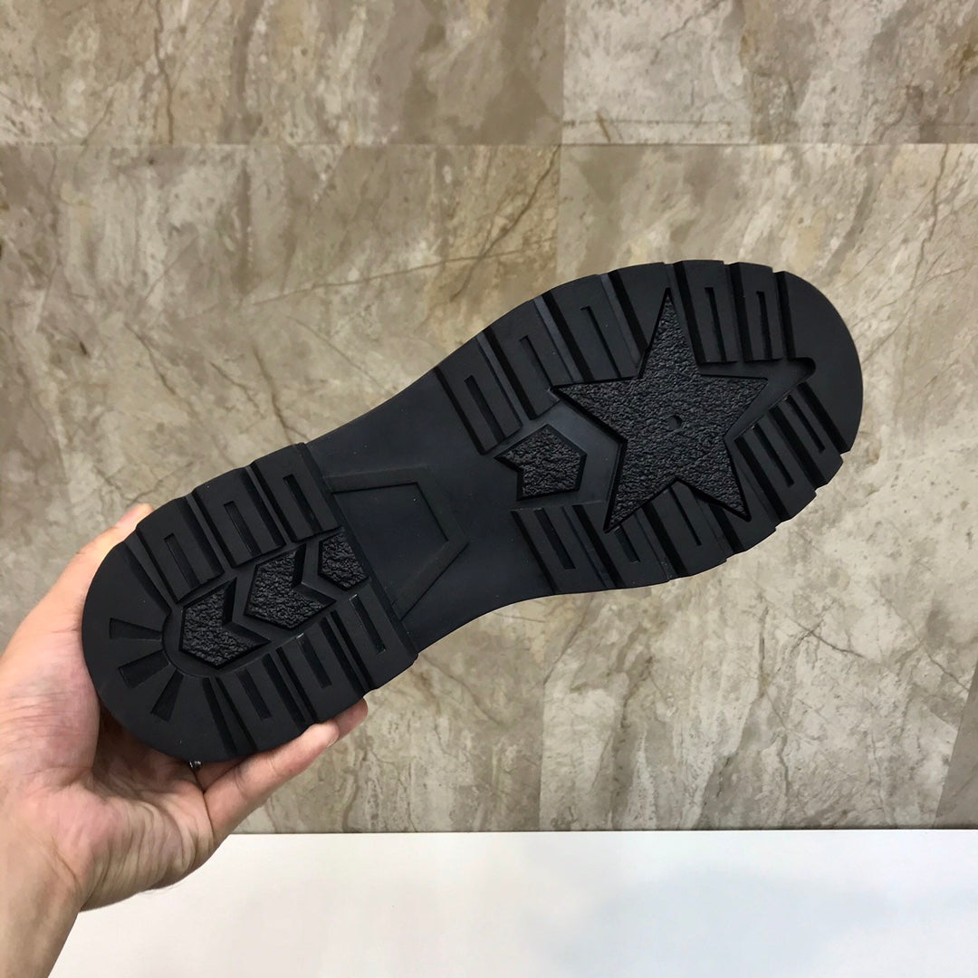 UGG-071Shoes