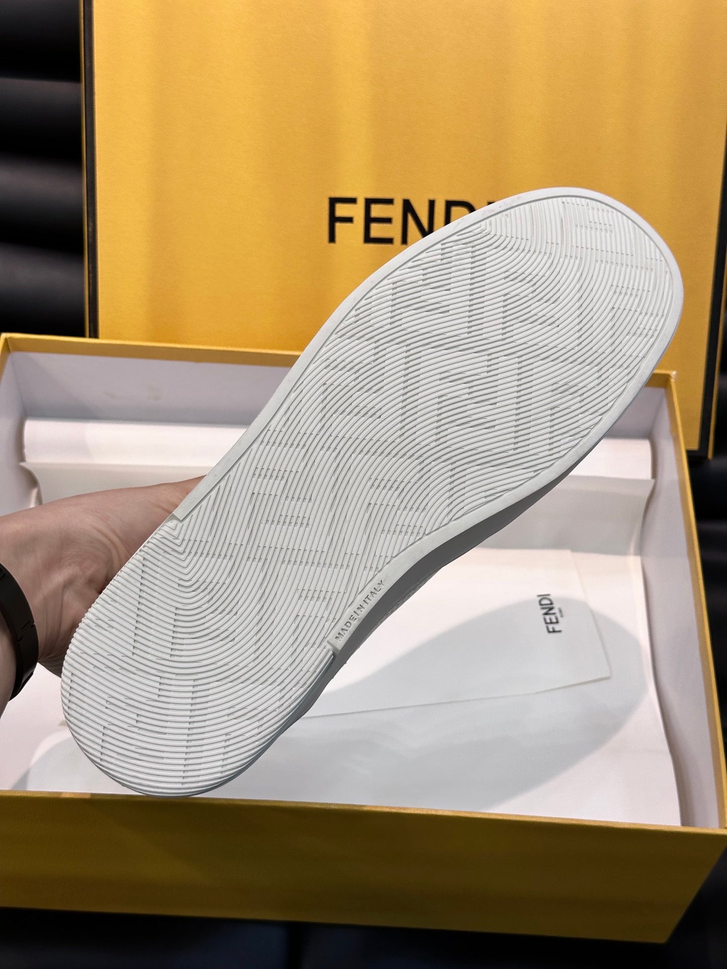 Fendi-006Shoes