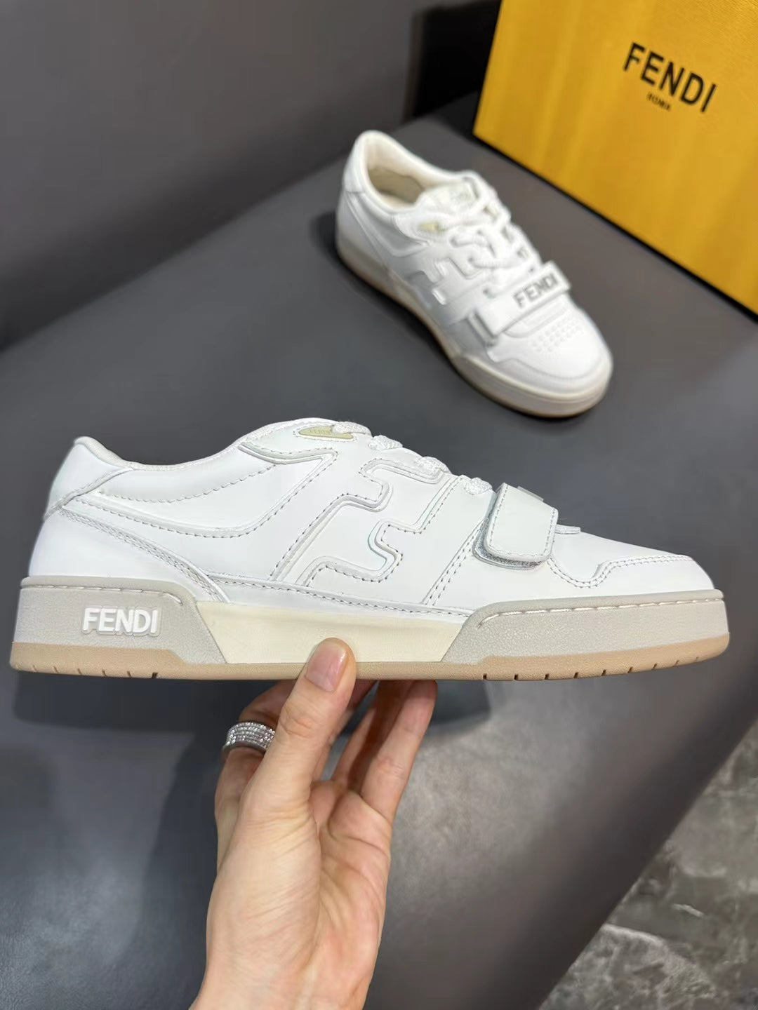 Fendi-010Shoes