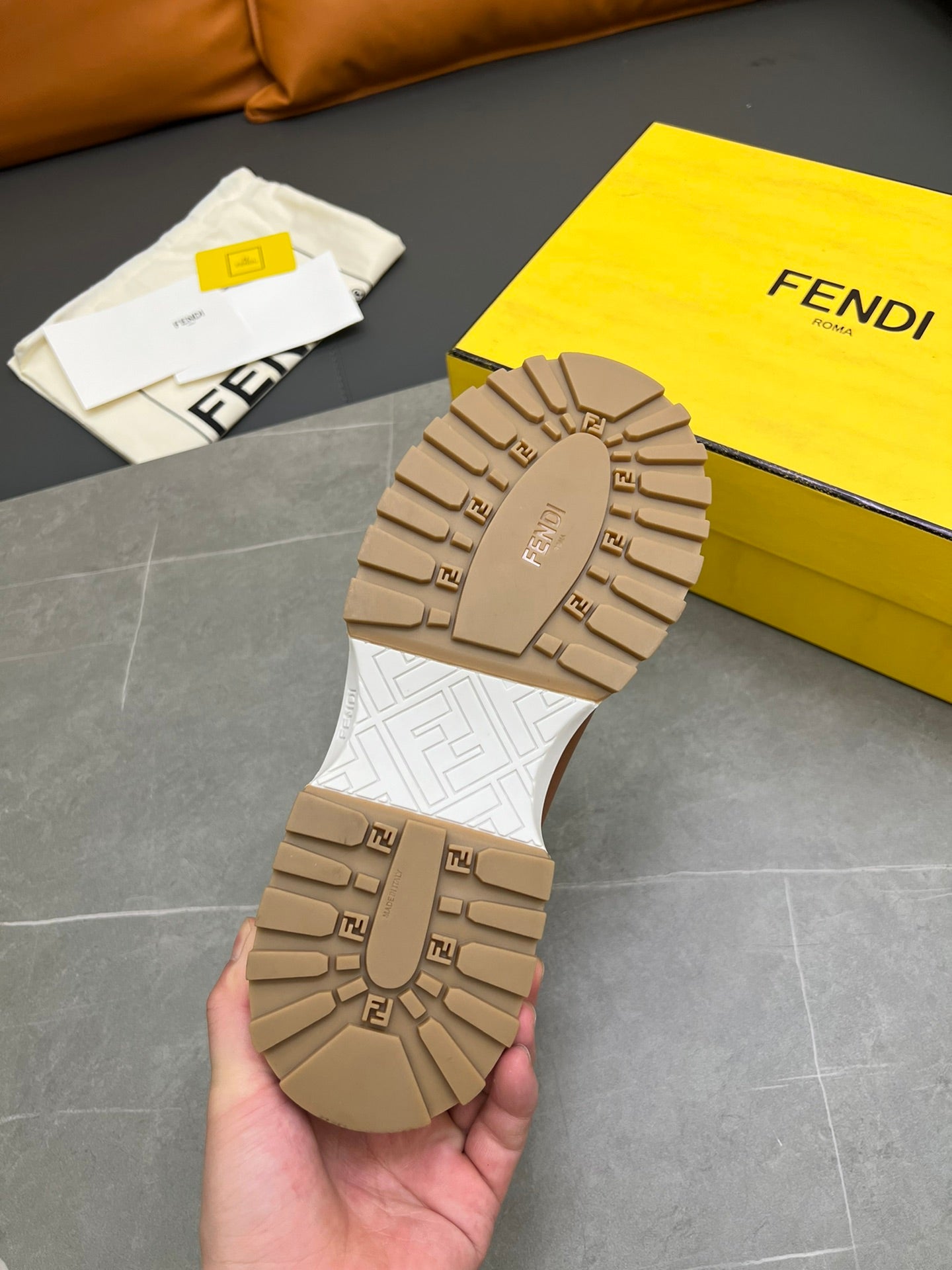 Fendi-037Shoes