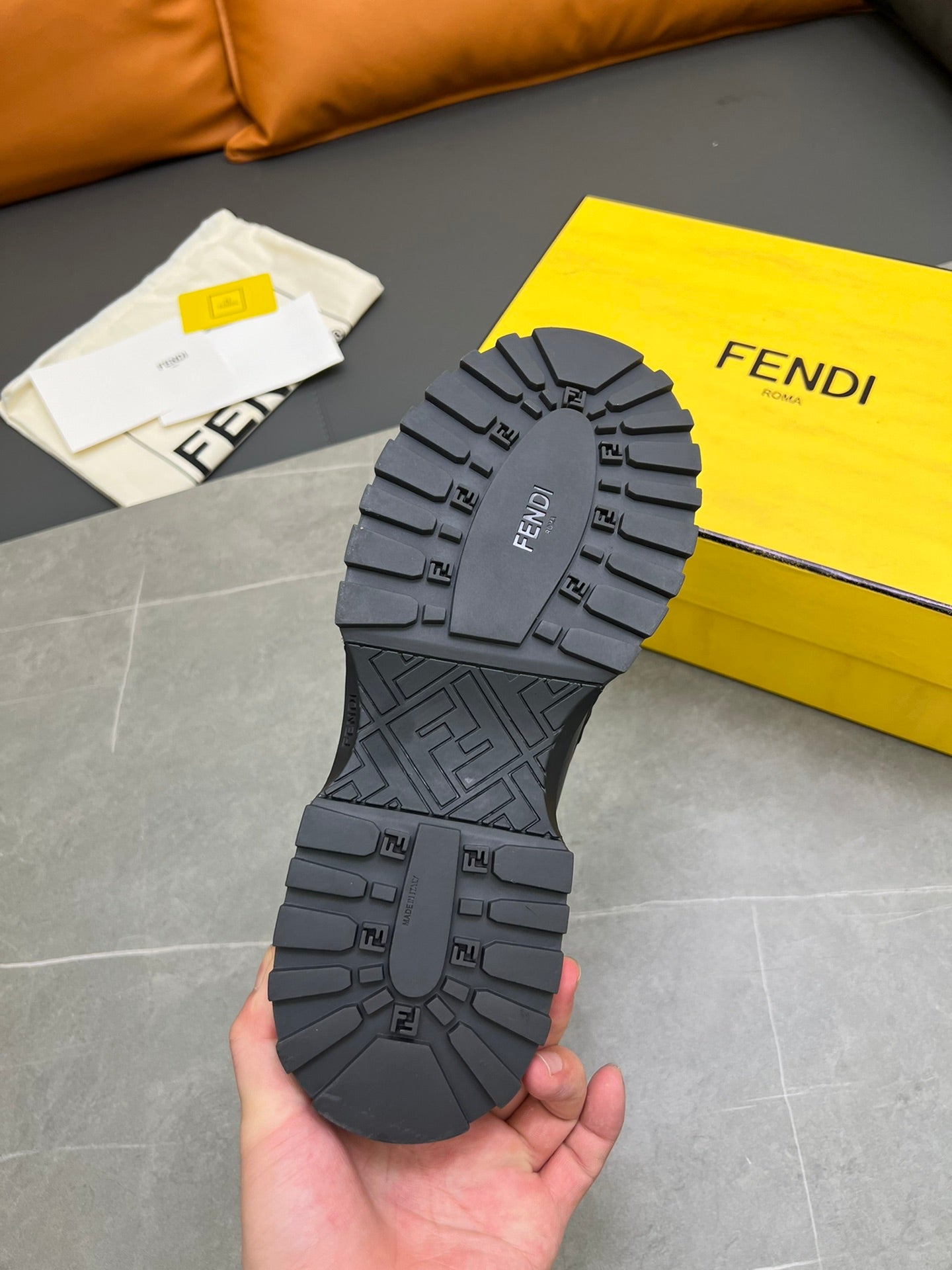 Fendi-040Shoes