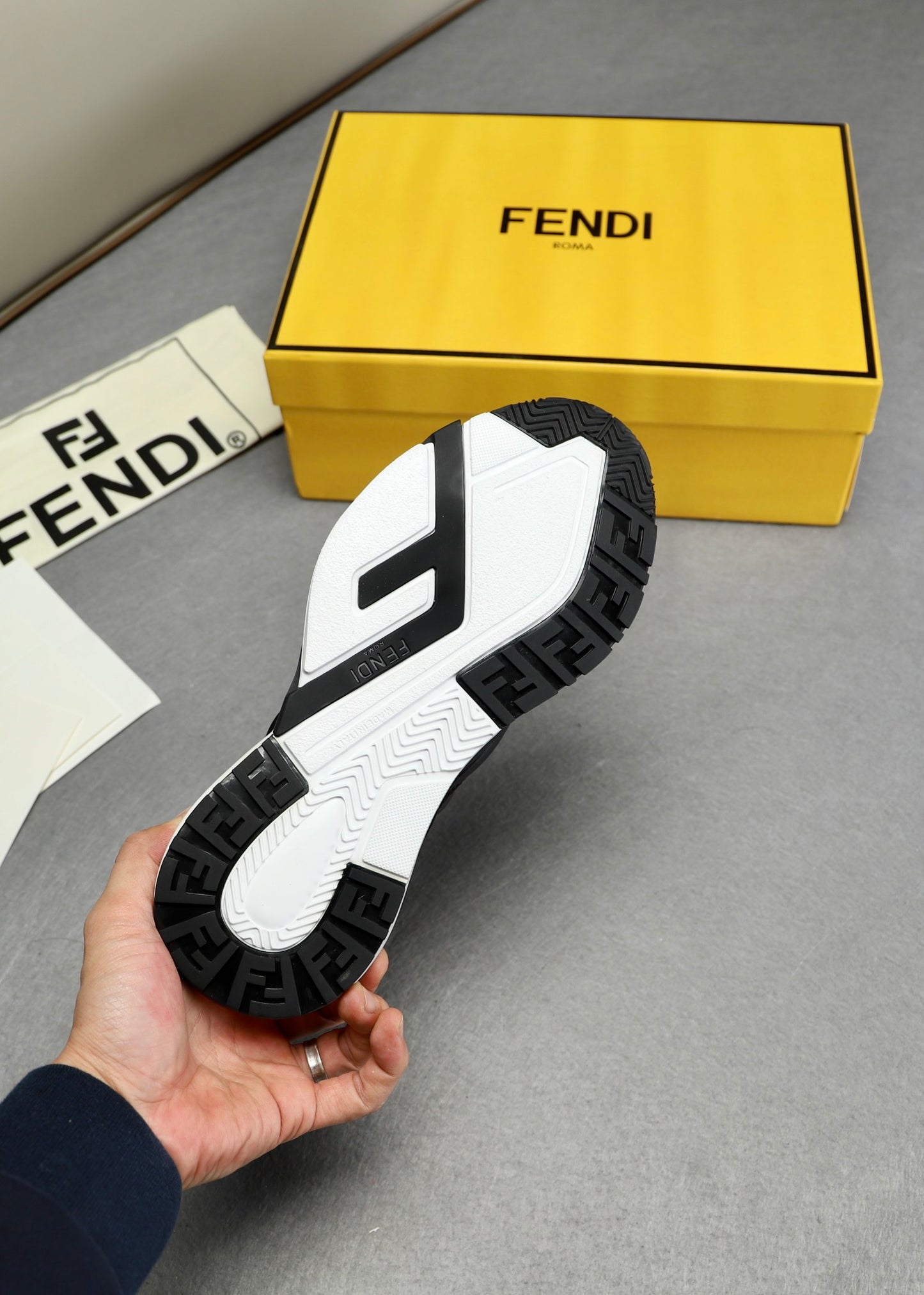 Fendi-055Shoes