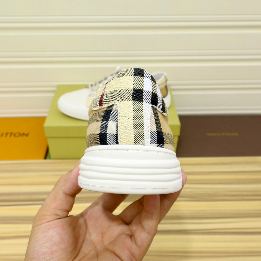 Burberry-010Shoes