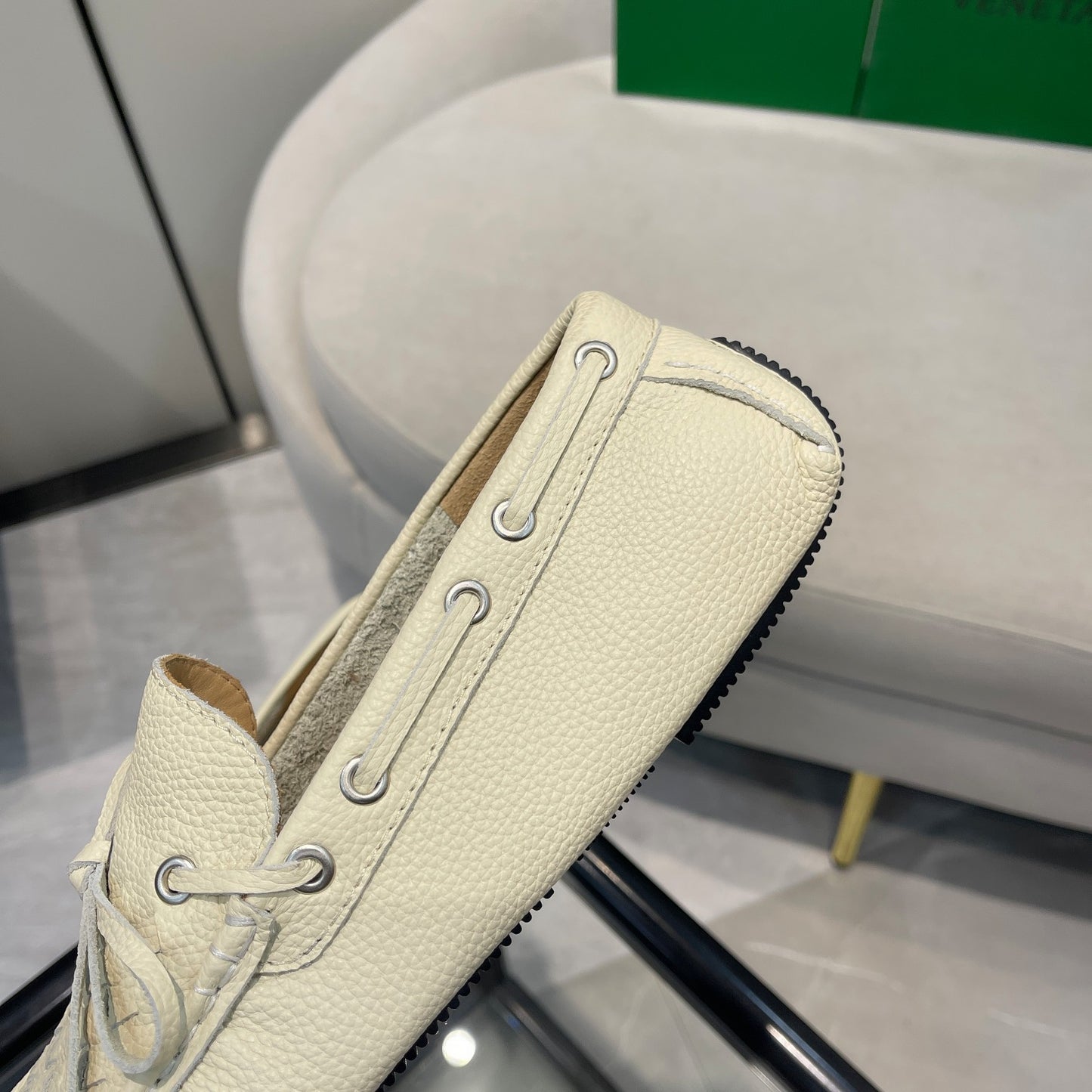 BV-102Shoes