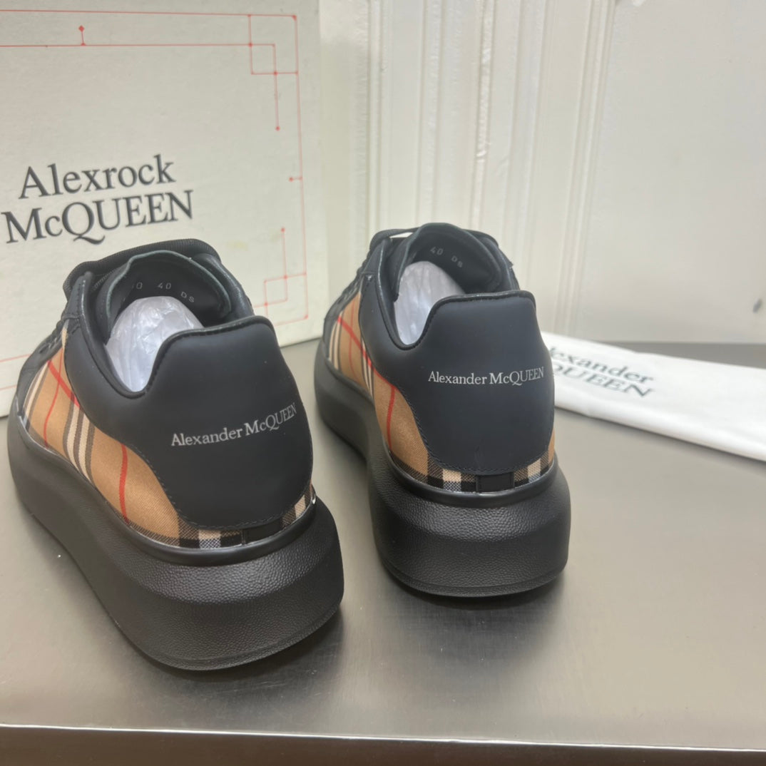 Alexander Mcqueen -011shores