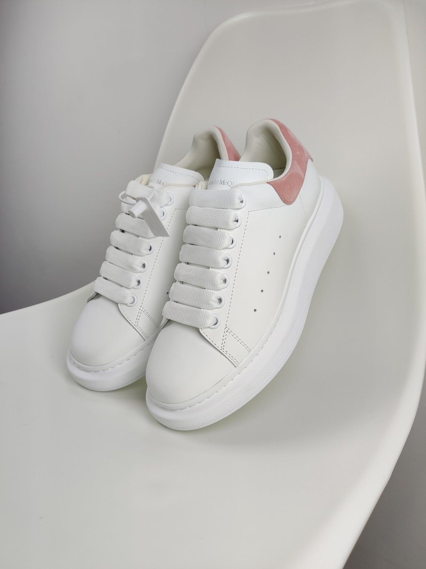 Alexander Mcqueen -049shores
