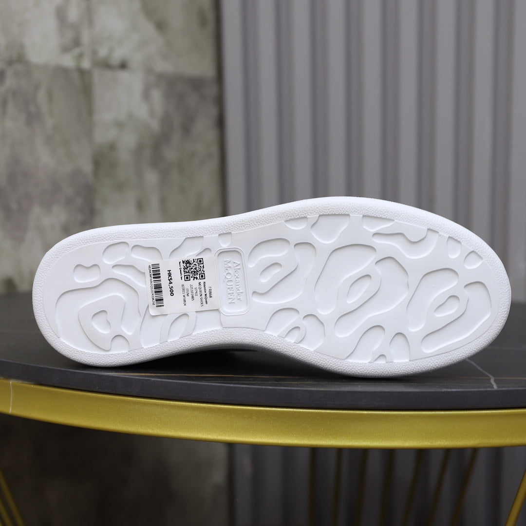 Alexander Mcqueen -066shores