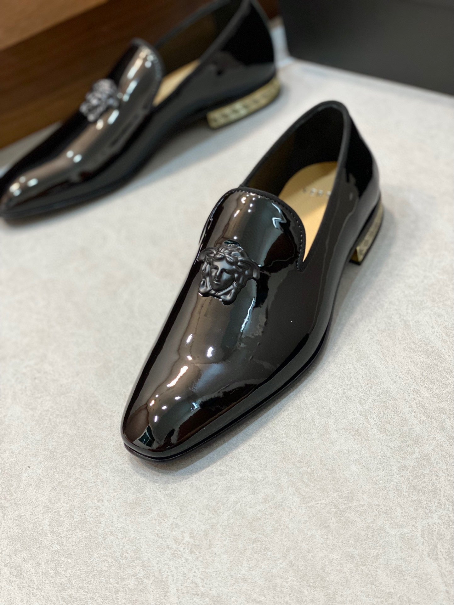 VERSACE-031Shoes