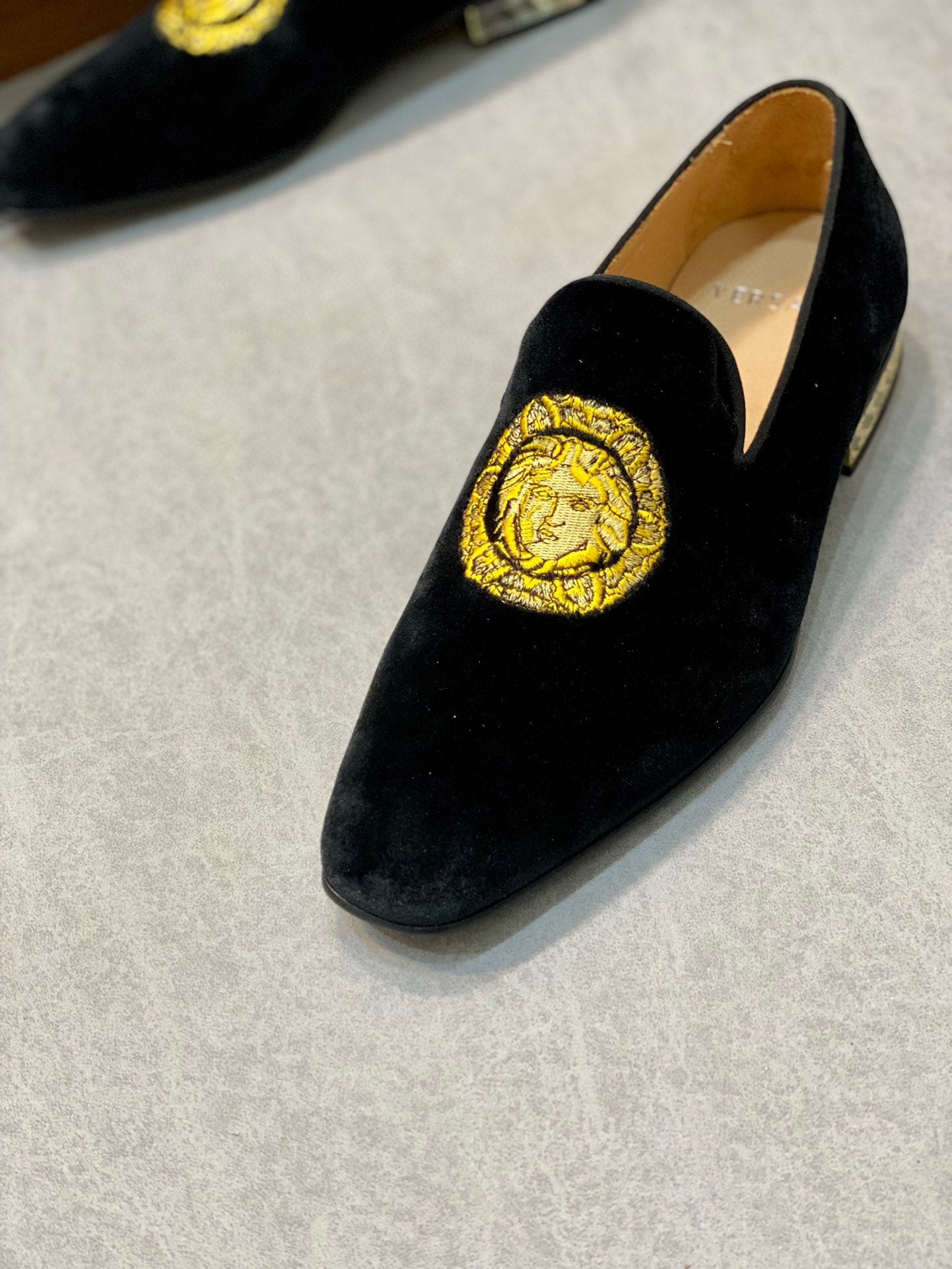 VERSACE-032Shoes