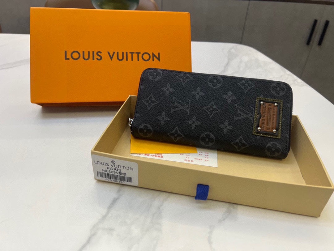 LV-010Wallet
