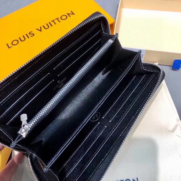 LV-016Wallet