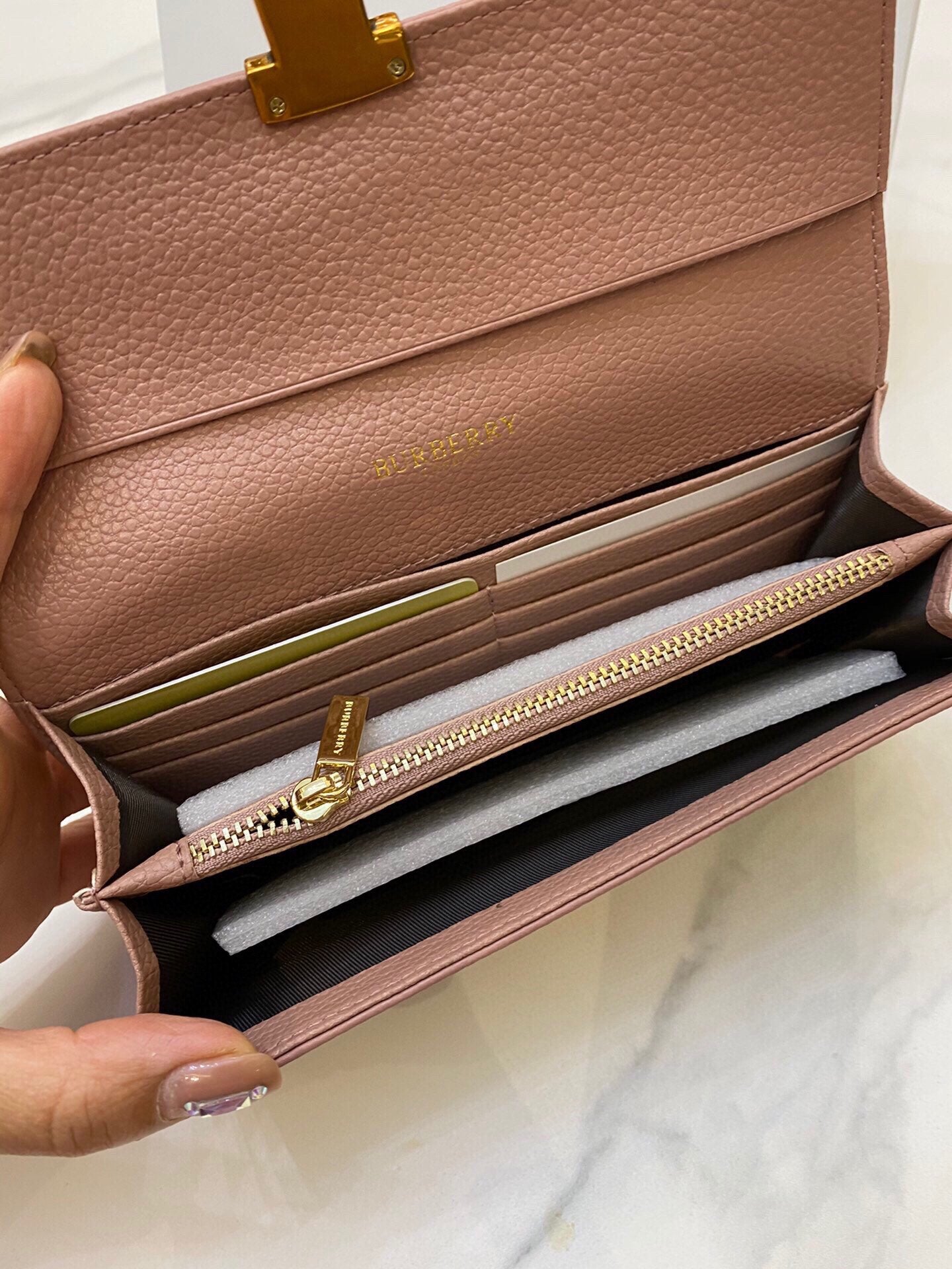 Bureberry-001Wallet