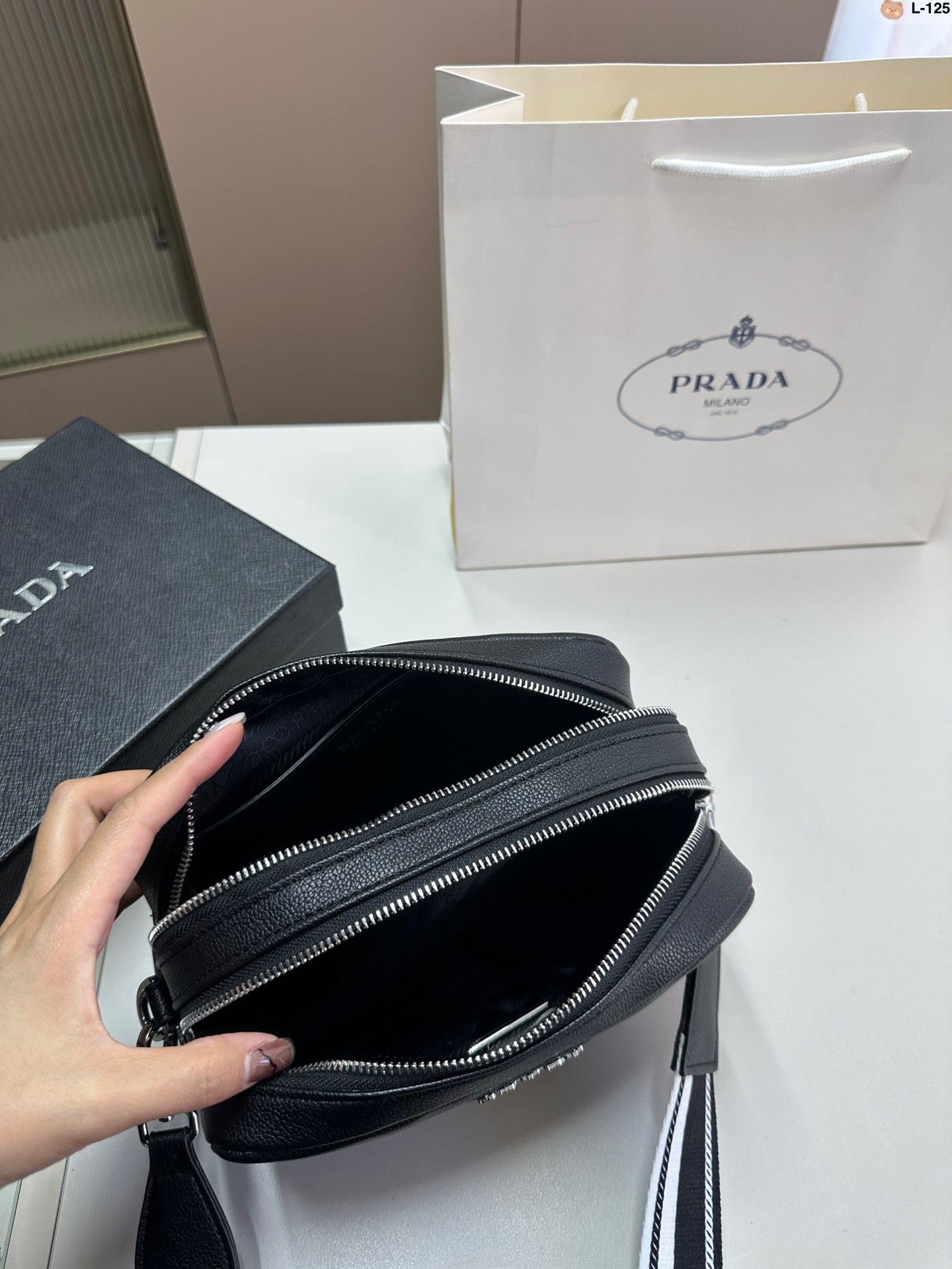 PRADA BAG-042