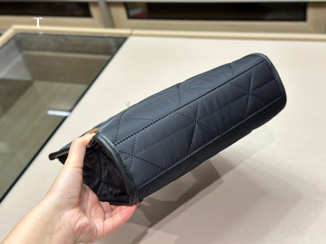 PRADA BAG-057