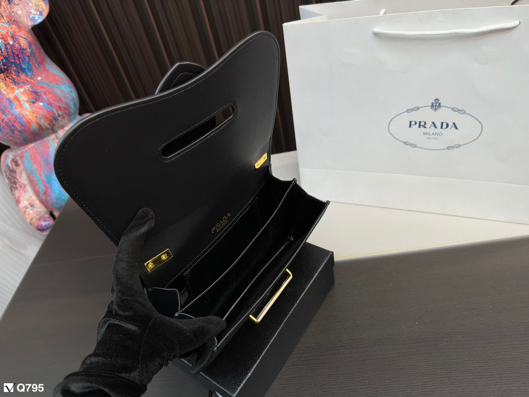 PRADA BAG-094