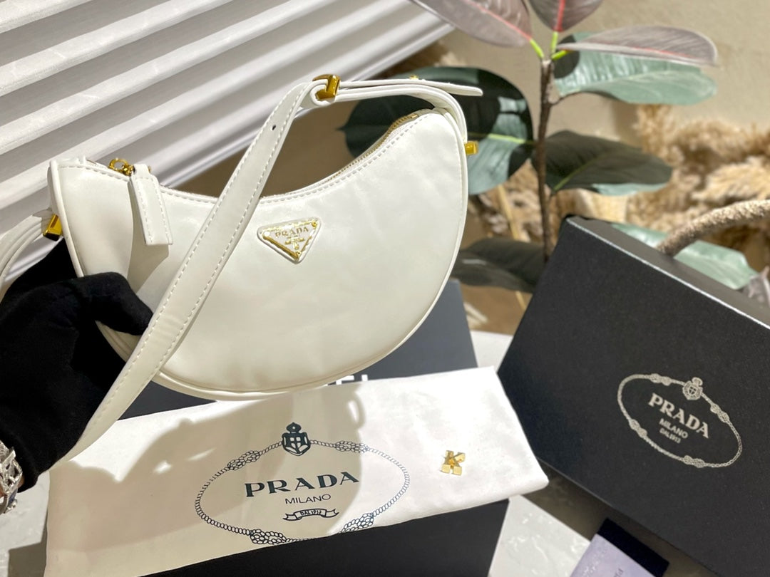 PRADA BAG-286