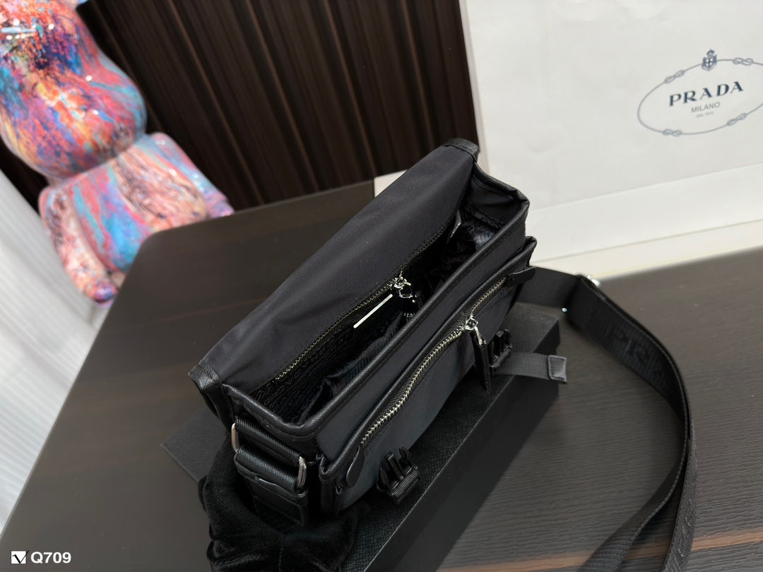 PRADA BAG-352