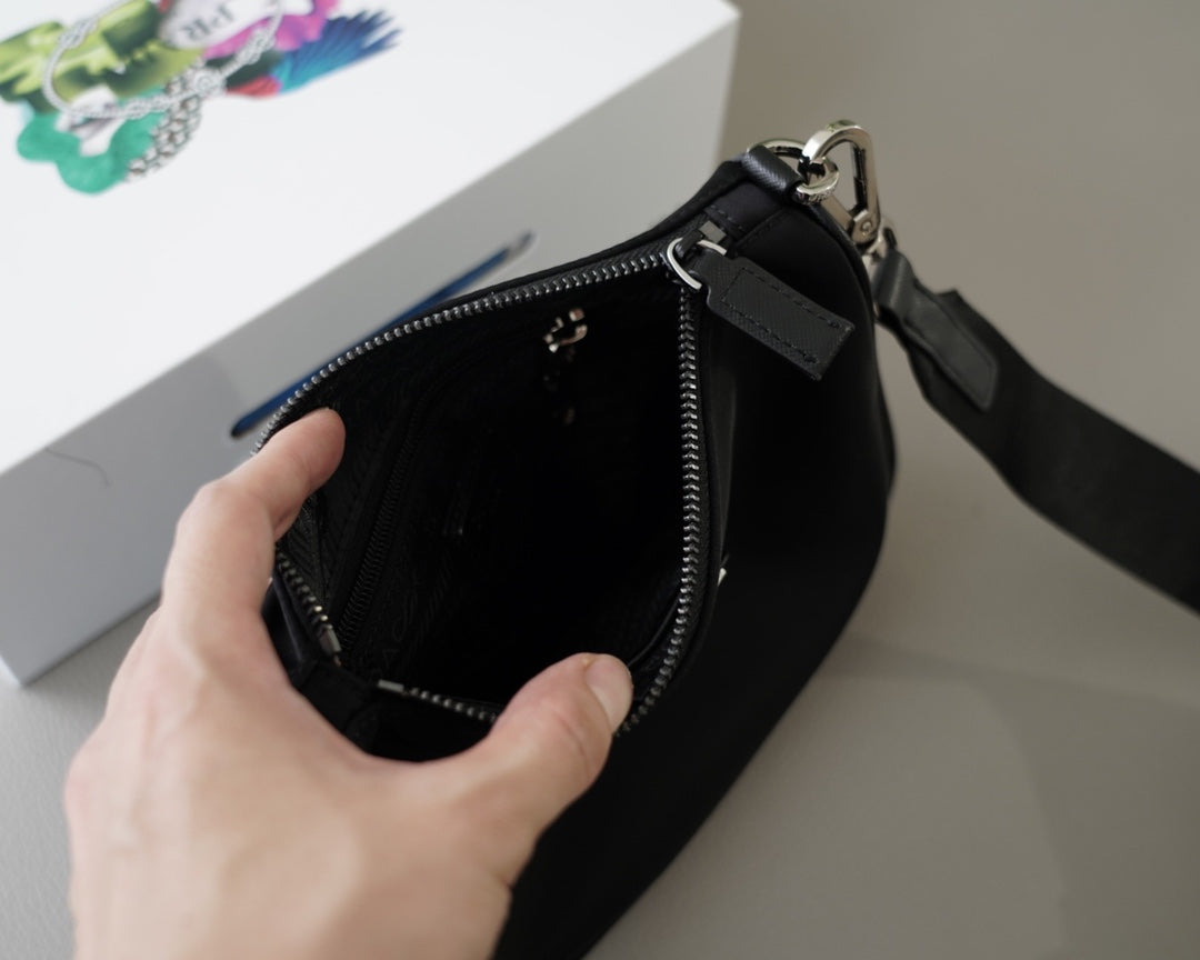 PRADA BAG-373