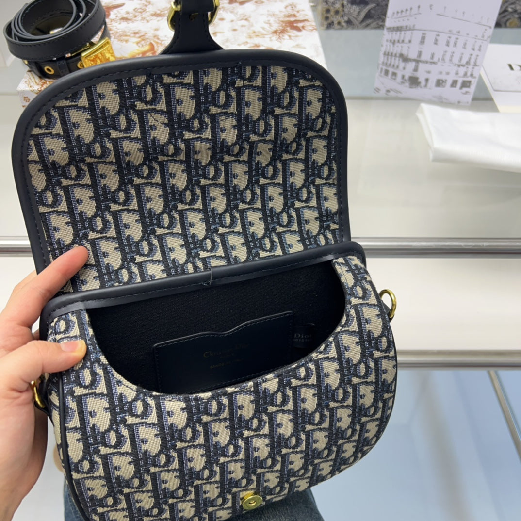 DIOR-535