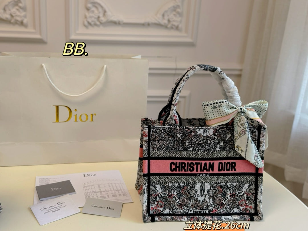 DIOR-670