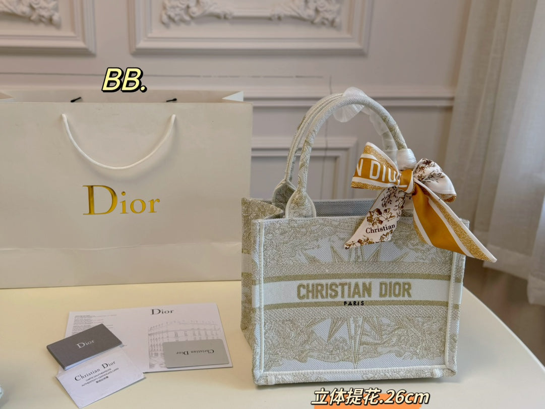 DIOR-666
