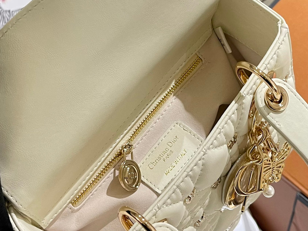 DIOR-681