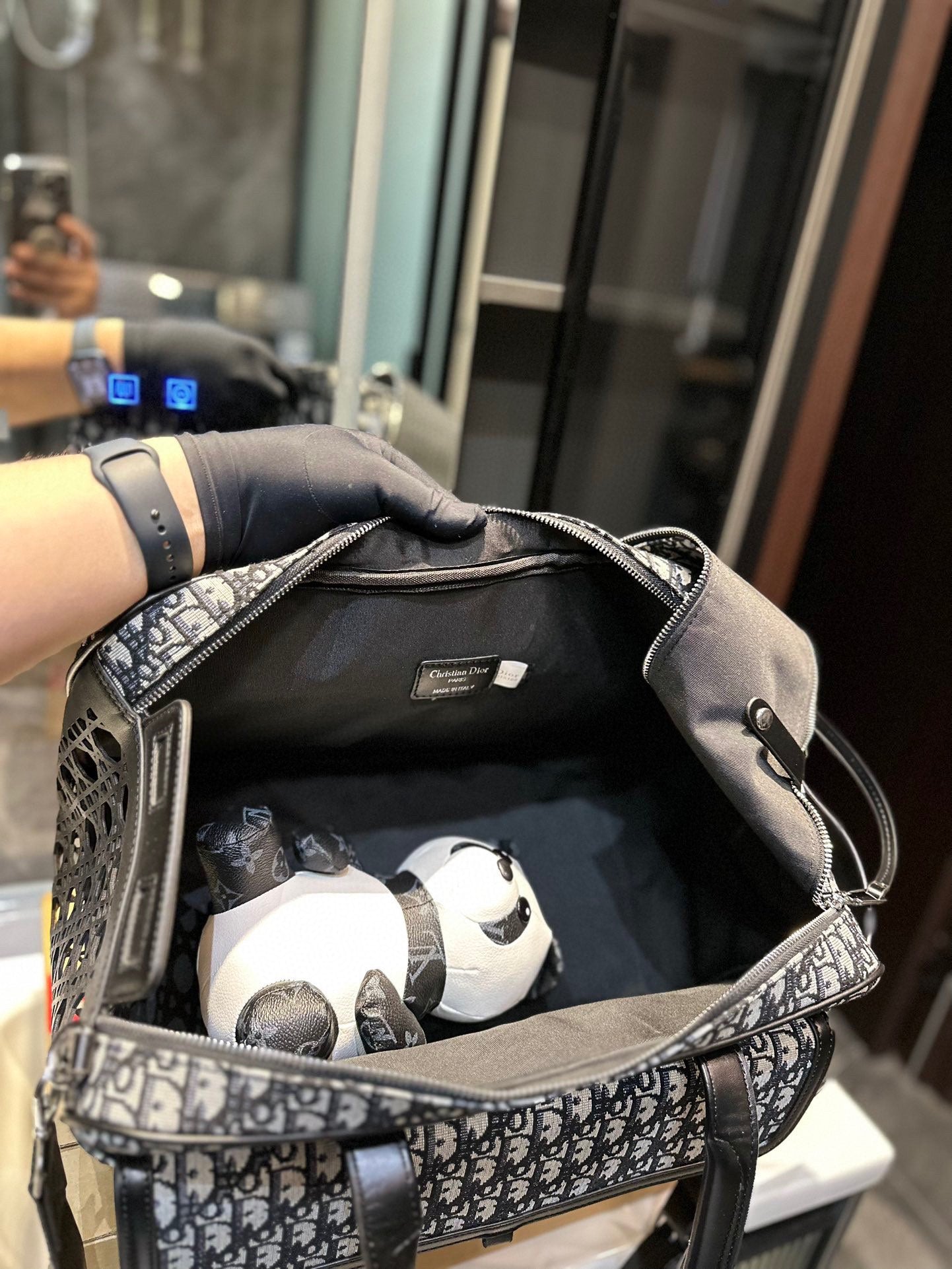 DIOR-599
