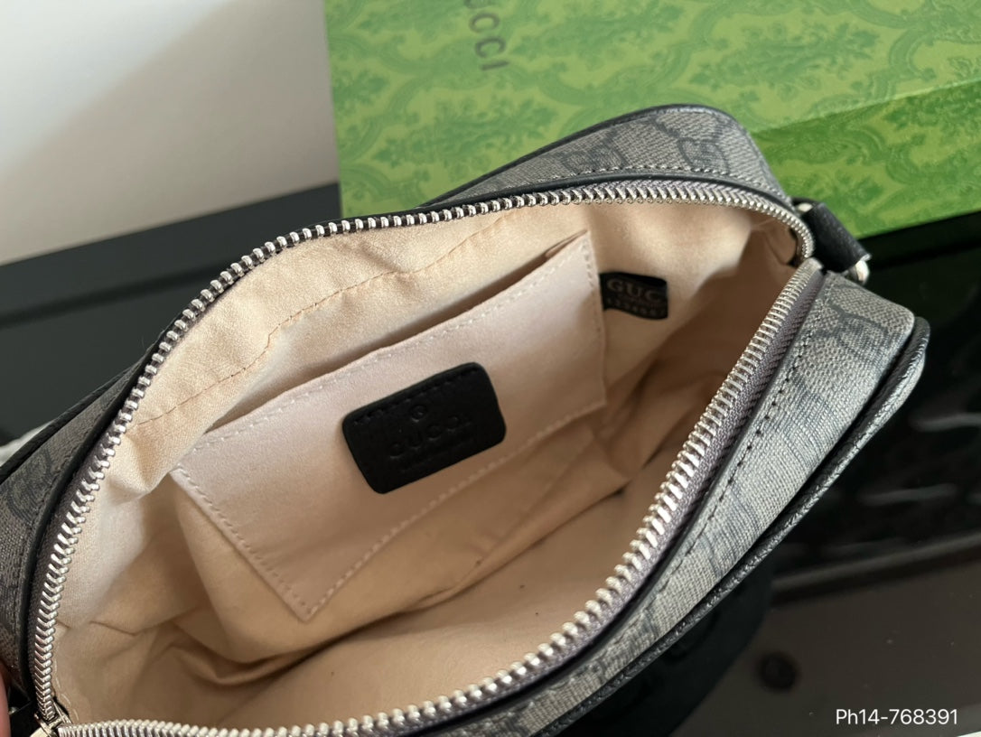 GUCCI-852