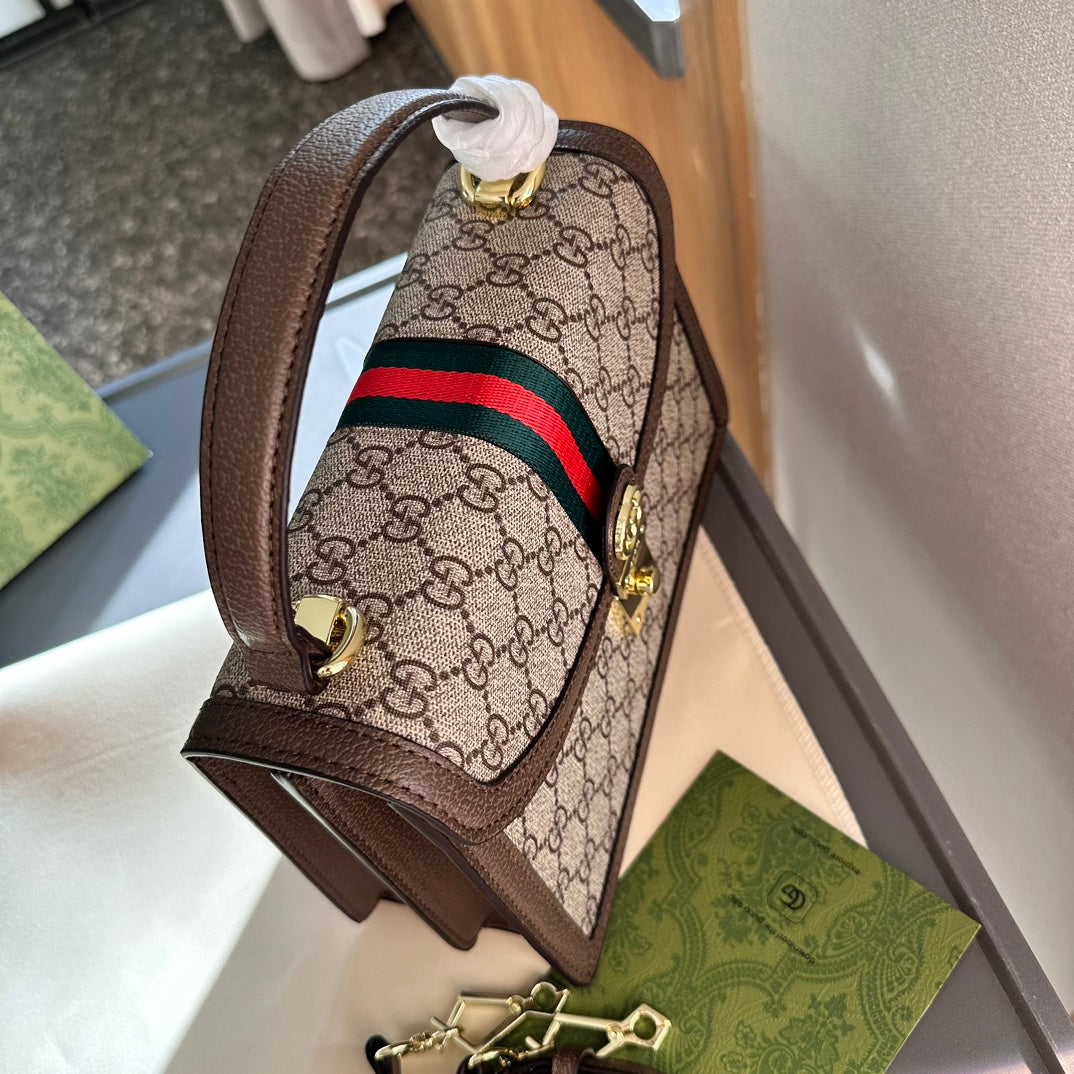 GUCCI-868