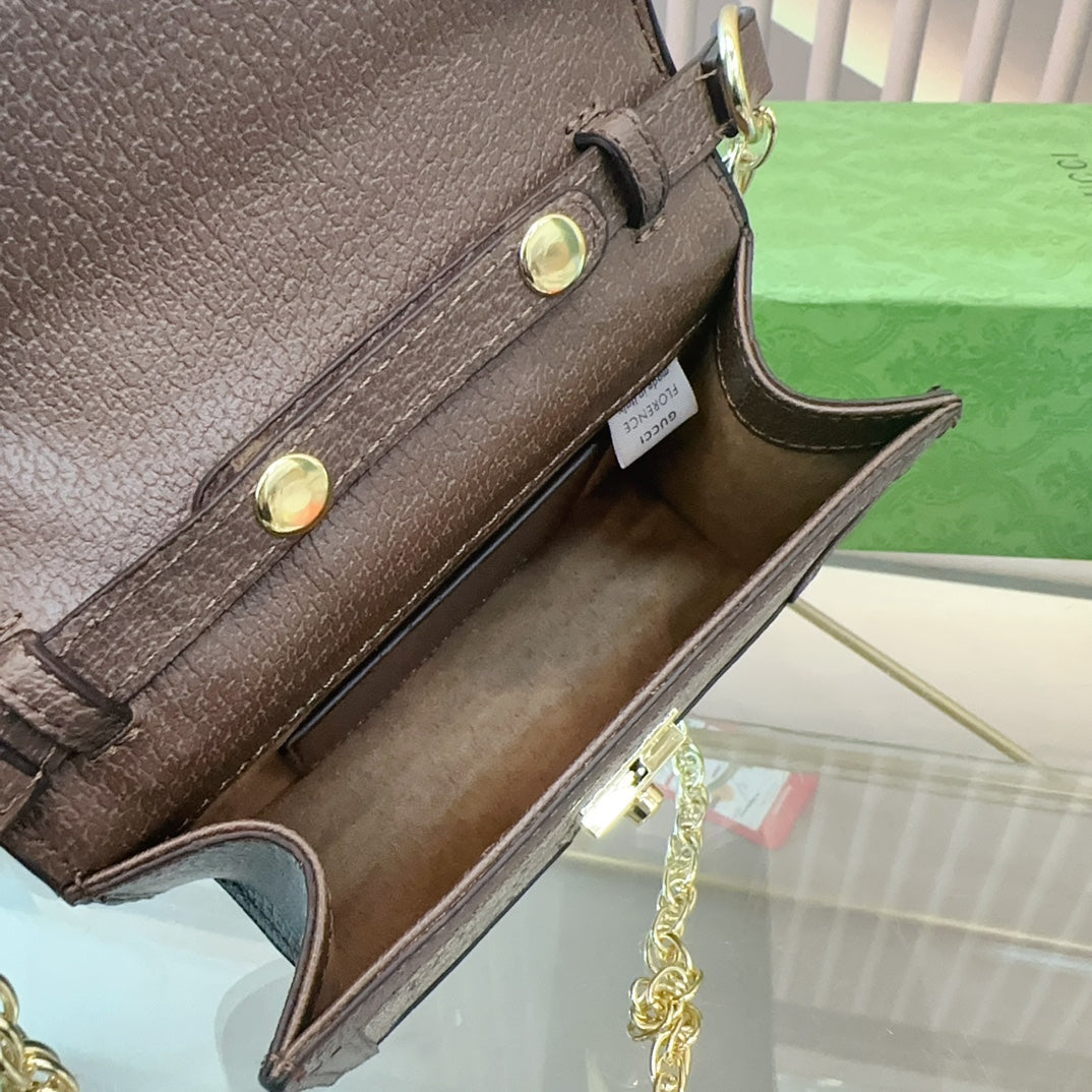 GUCCI-831